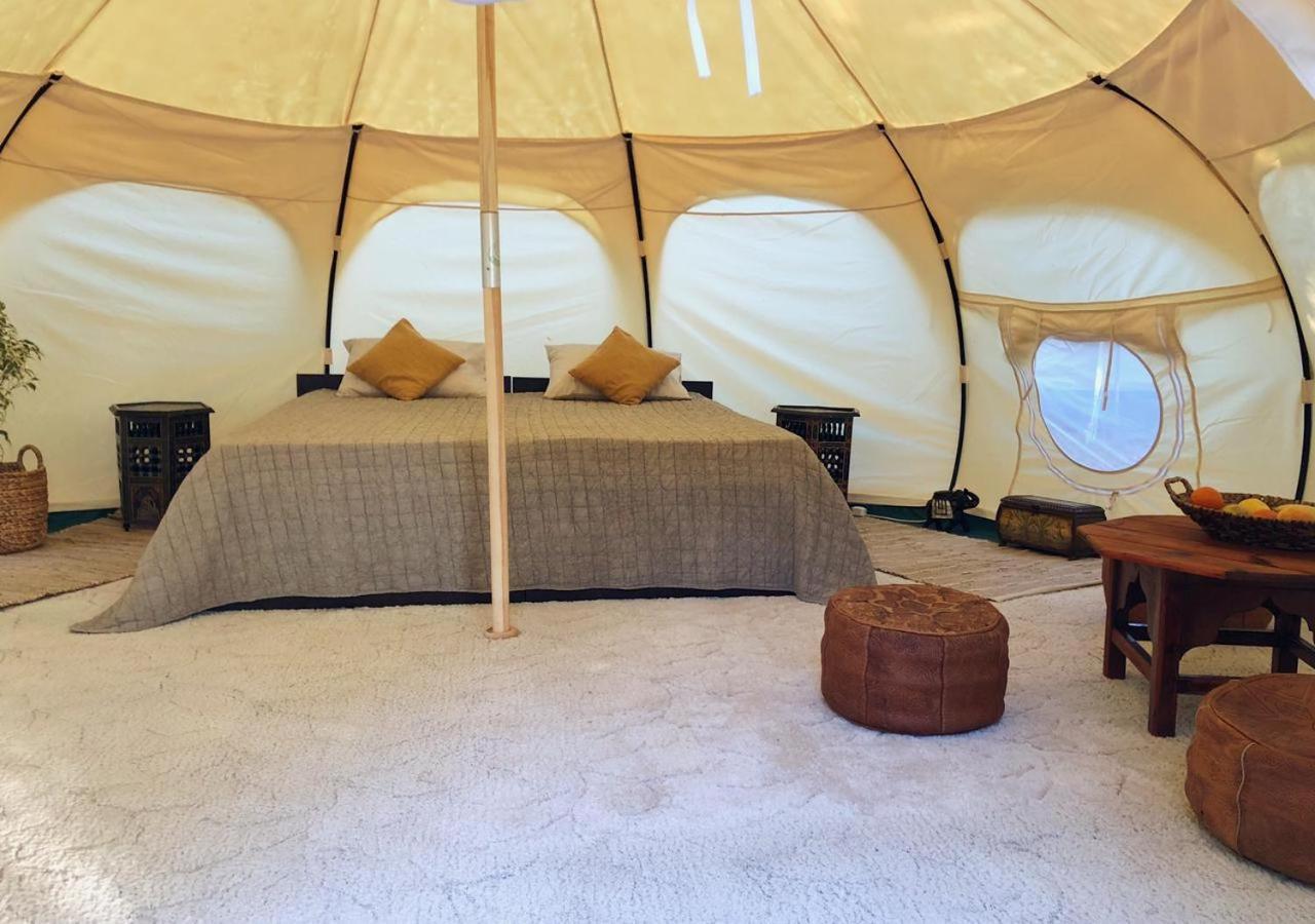 Vinsan Glamping & Wellness Centre Hotel Eleousa ภายนอก รูปภาพ