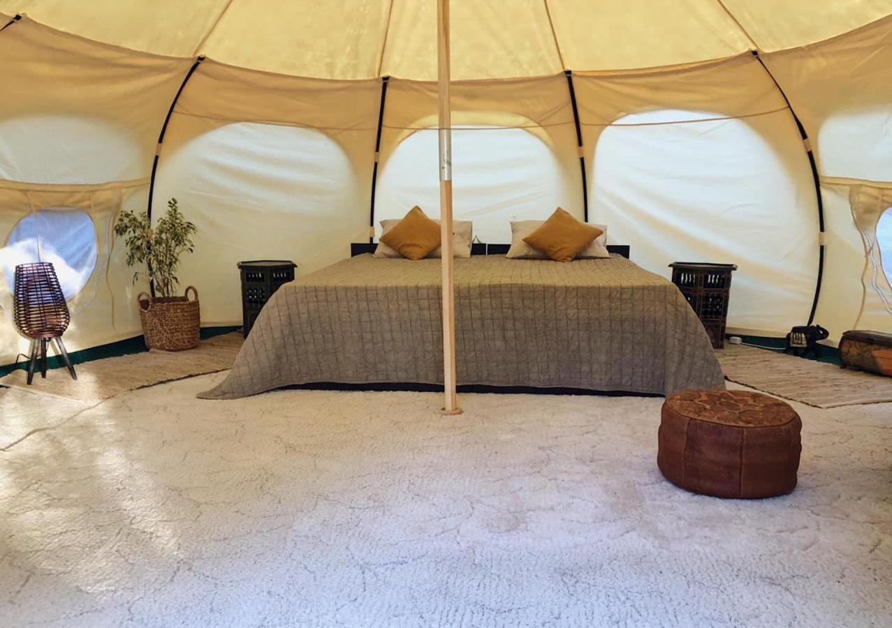 Vinsan Glamping & Wellness Centre Hotel Eleousa ภายนอก รูปภาพ